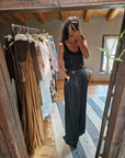 PANTALONE AMPIO CON CINTURA