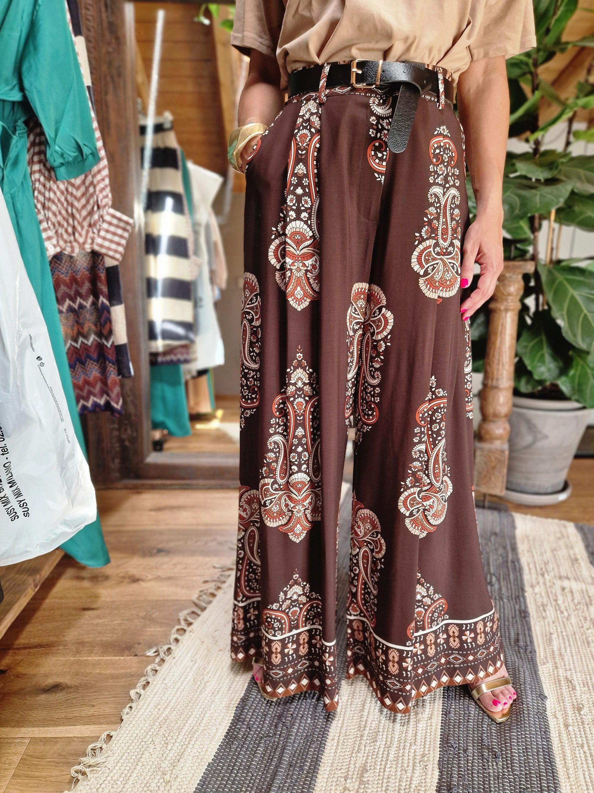 PANTALONE AMPIO FANTASIA