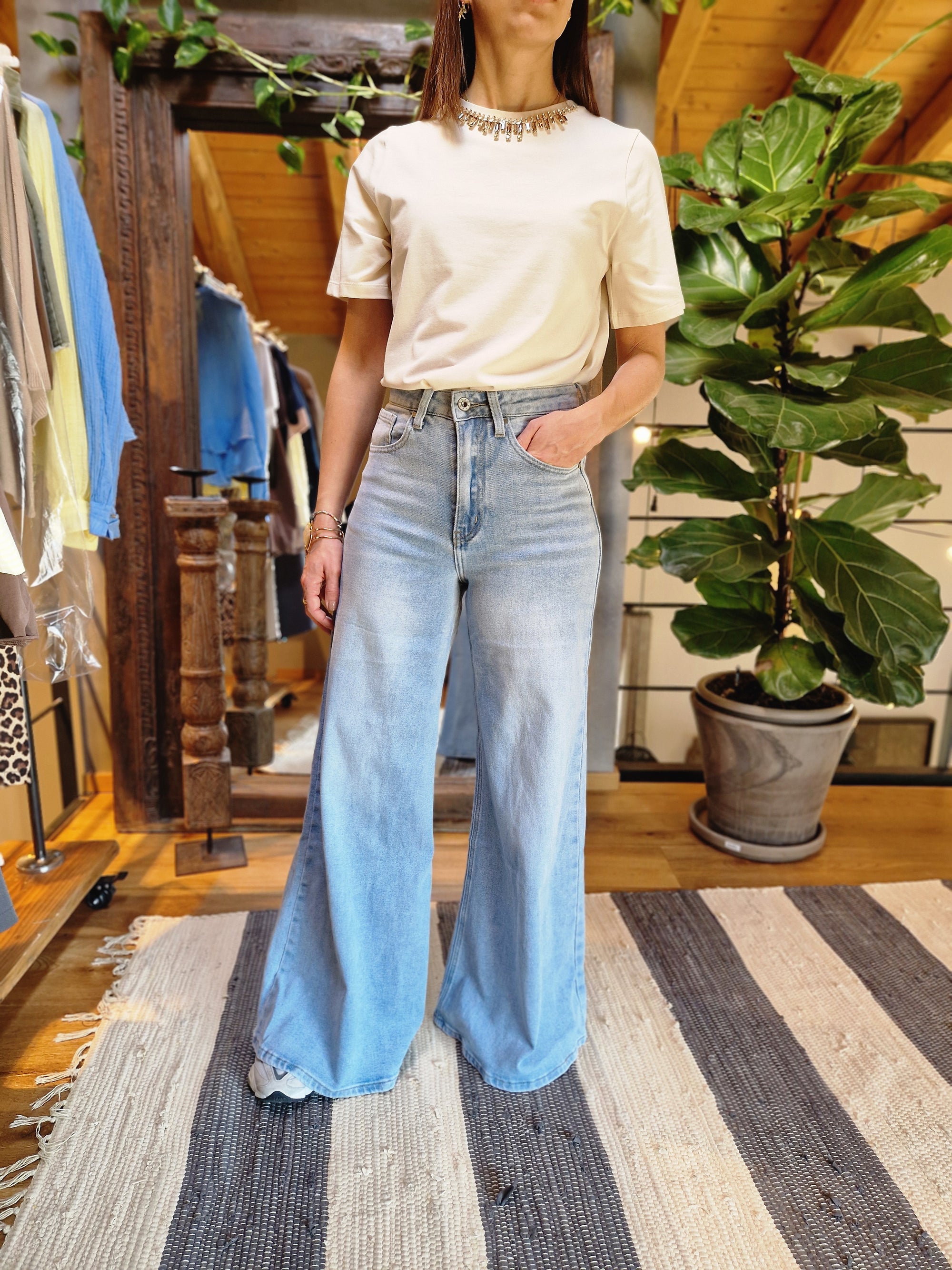 JEANS WIDE-LEG A VITA ALTA
