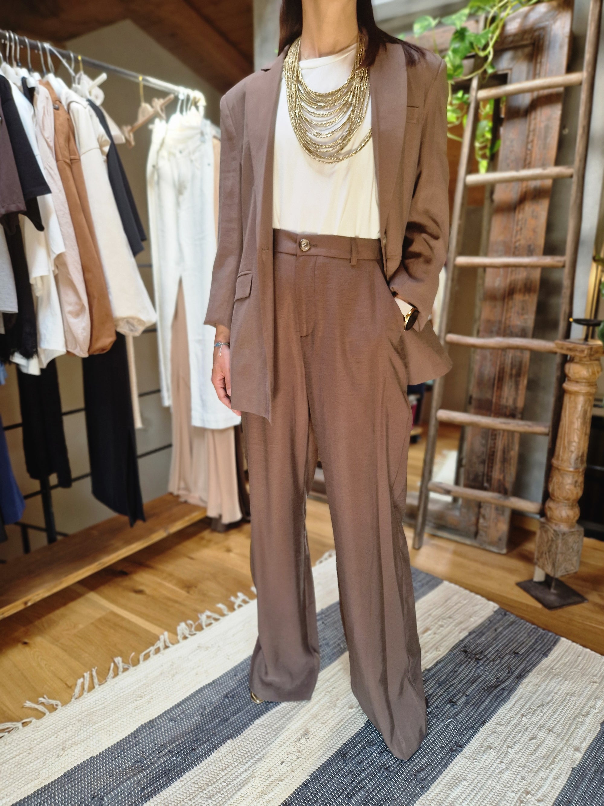 COMPLETO GIACCA E PANTALONE