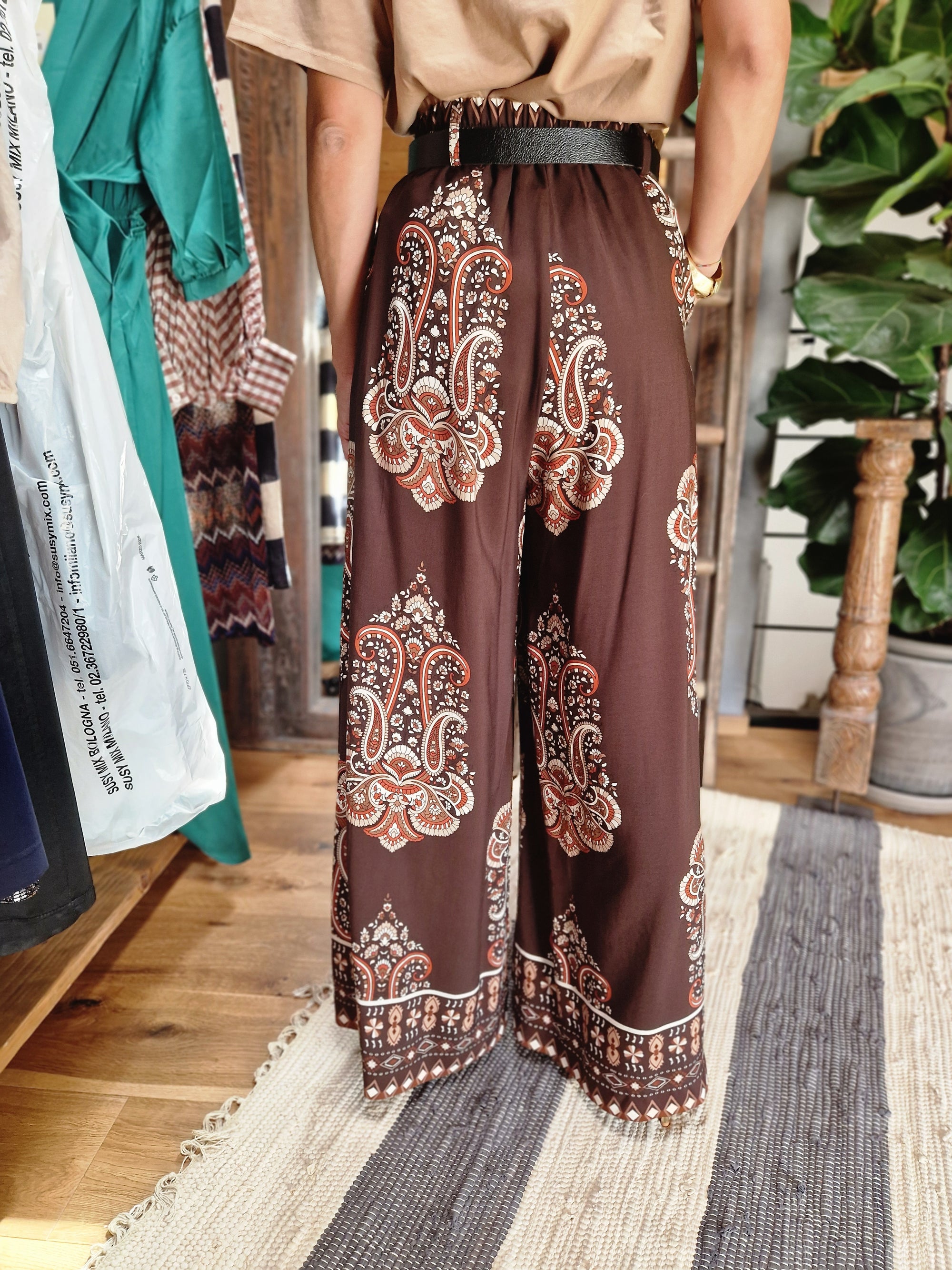 PANTALONE AMPIO FANTASIA