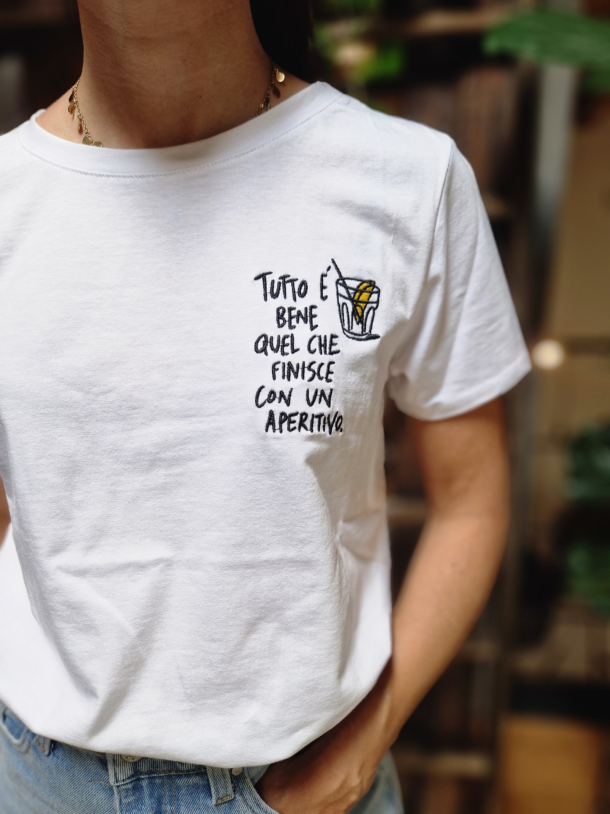 T-SHIRT RICAMO