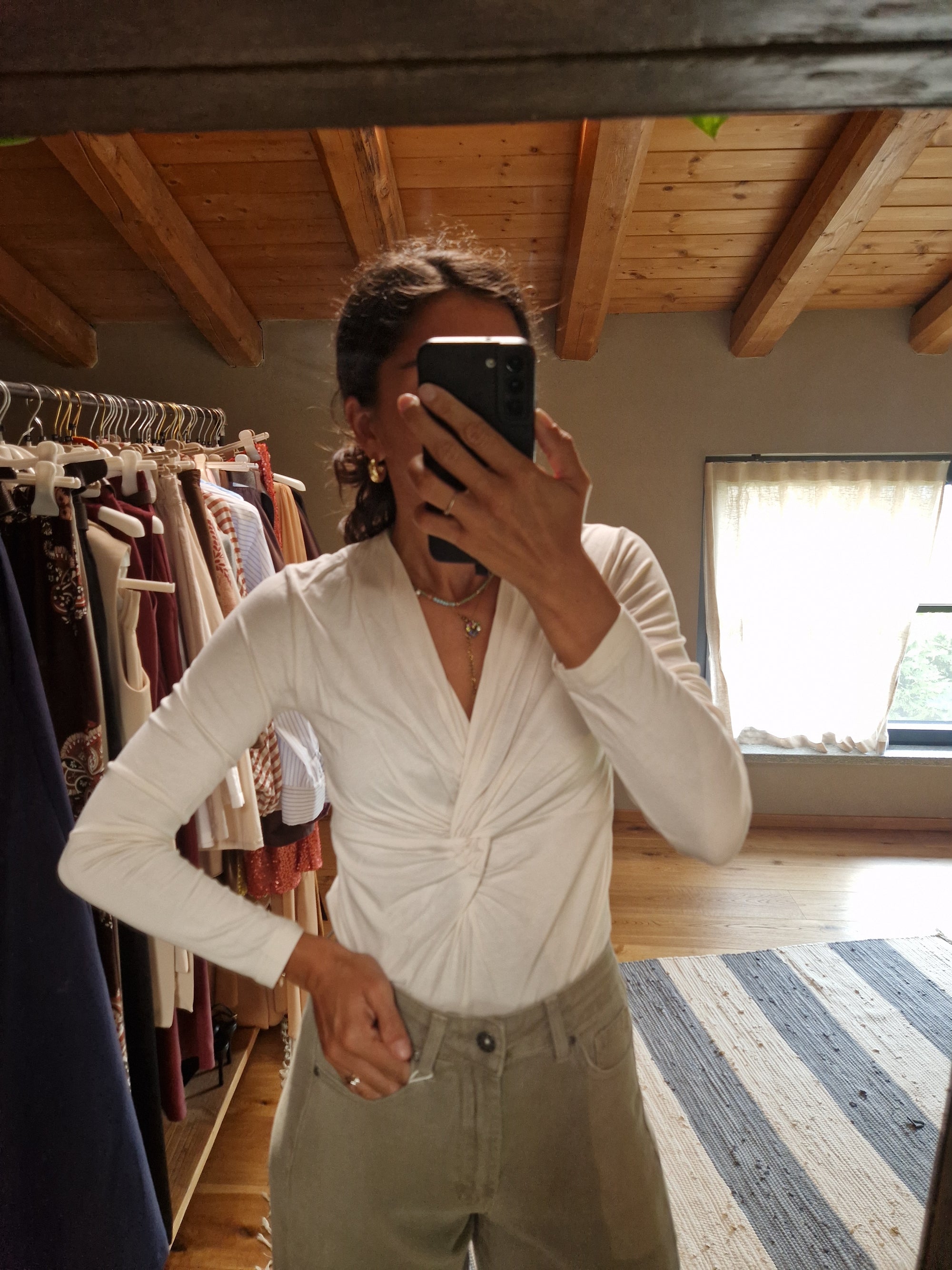 MAGLIA MANICHE LUNGHE NODO