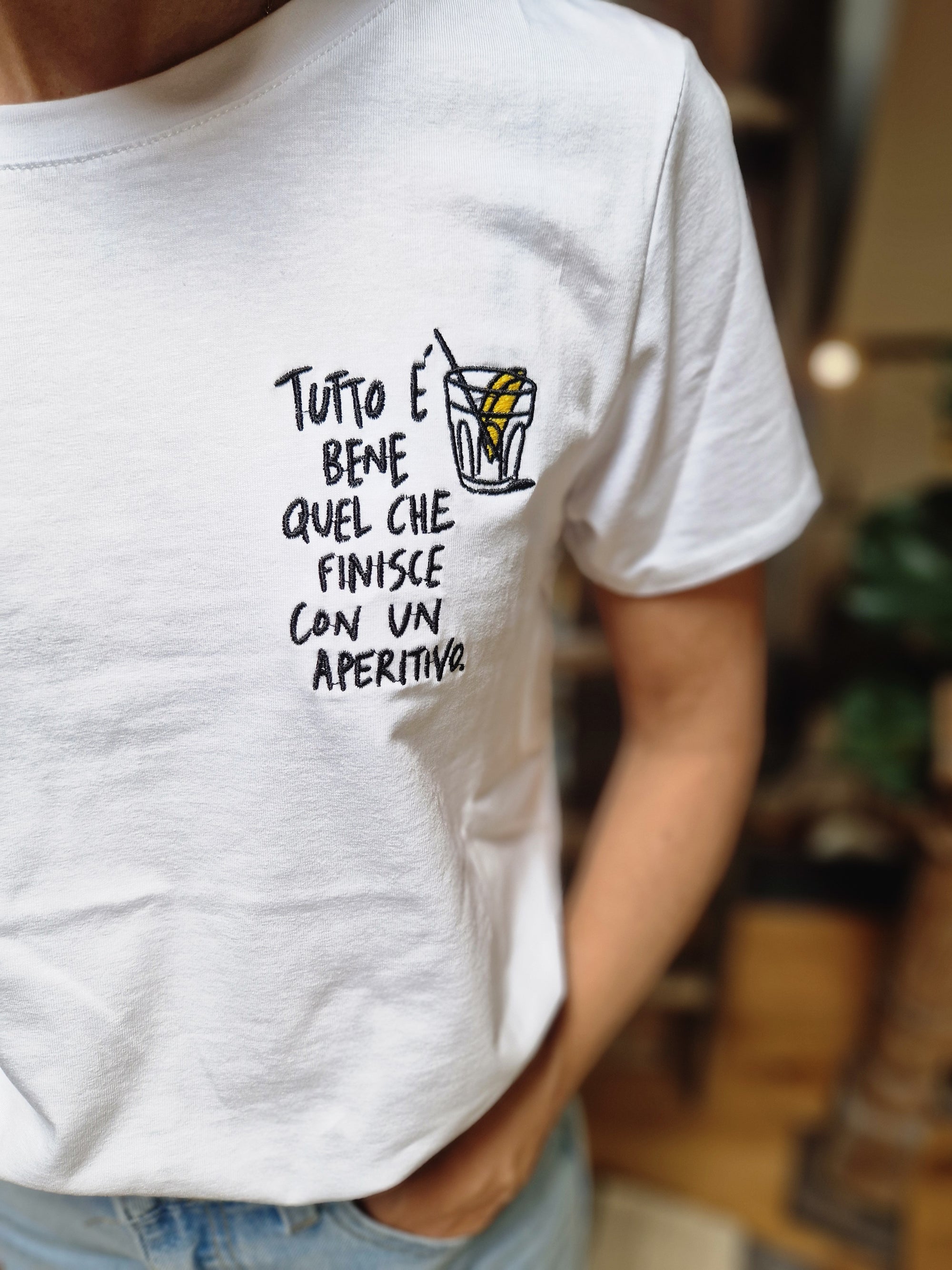 T-SHIRT RICAMO