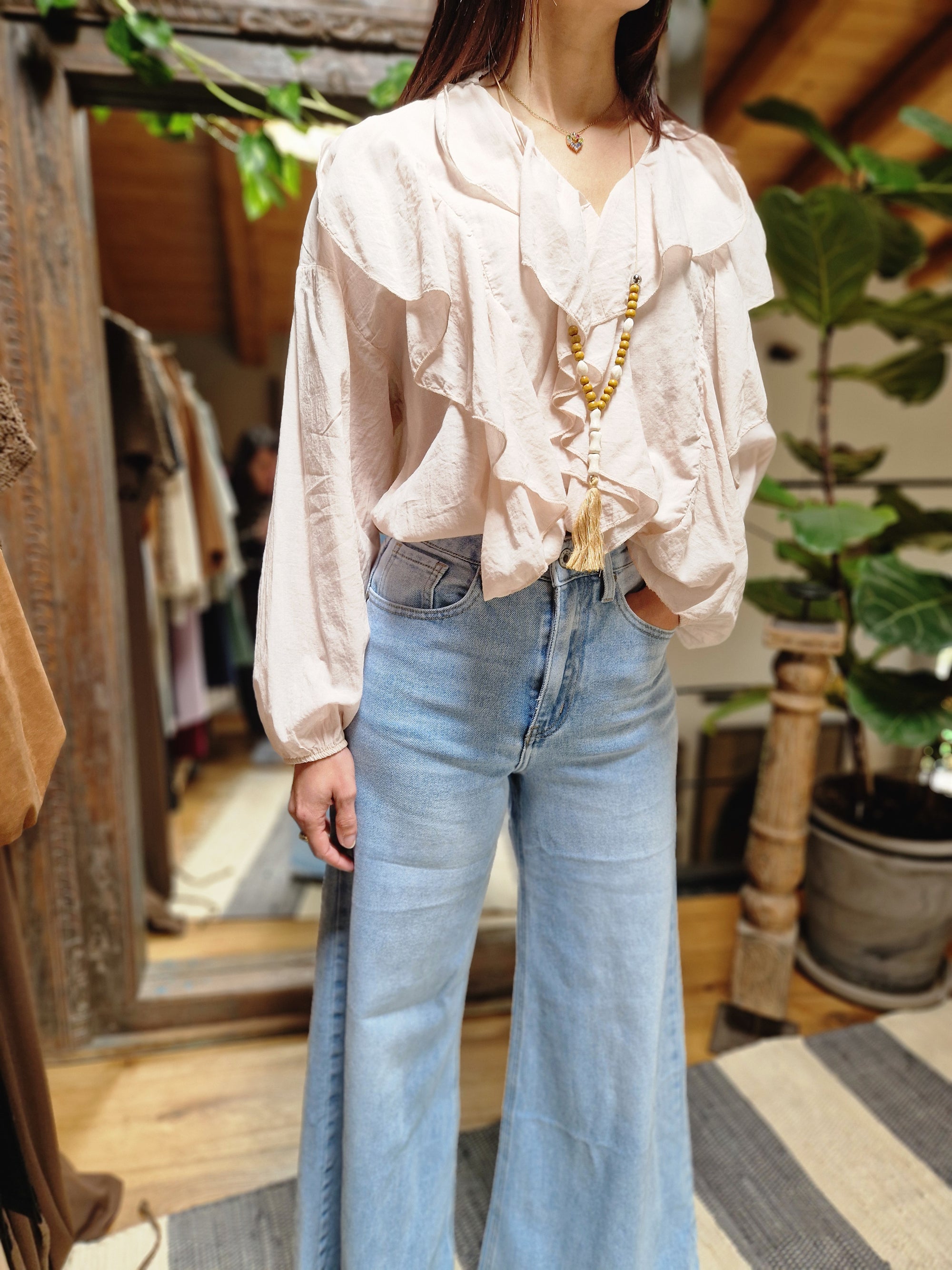CAMICIA ROUGE CON COLLANA