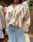 CAMICIA ROUGE CON COLLANA