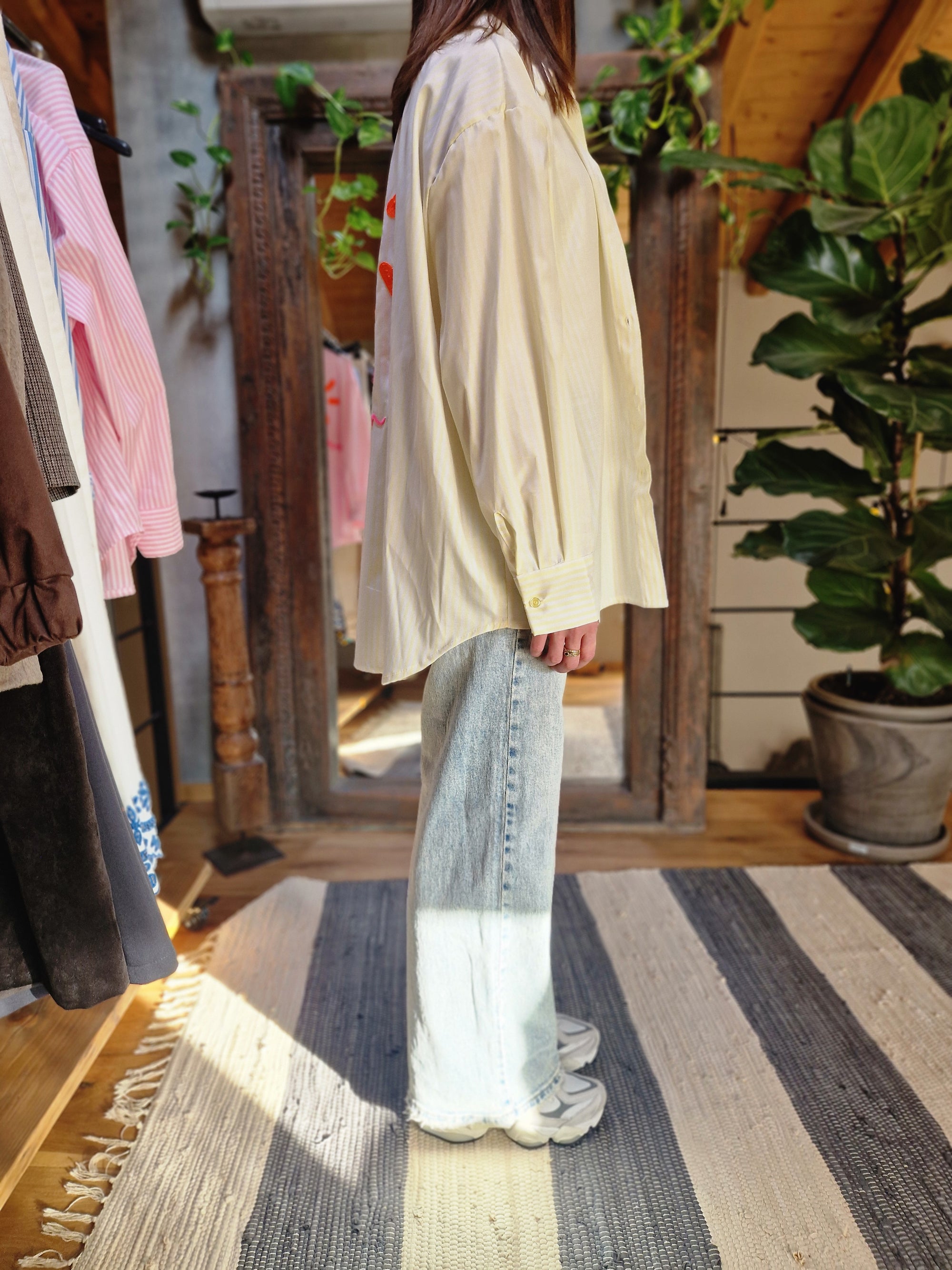 CAMICIA OVER CON DISEGNO SOLE