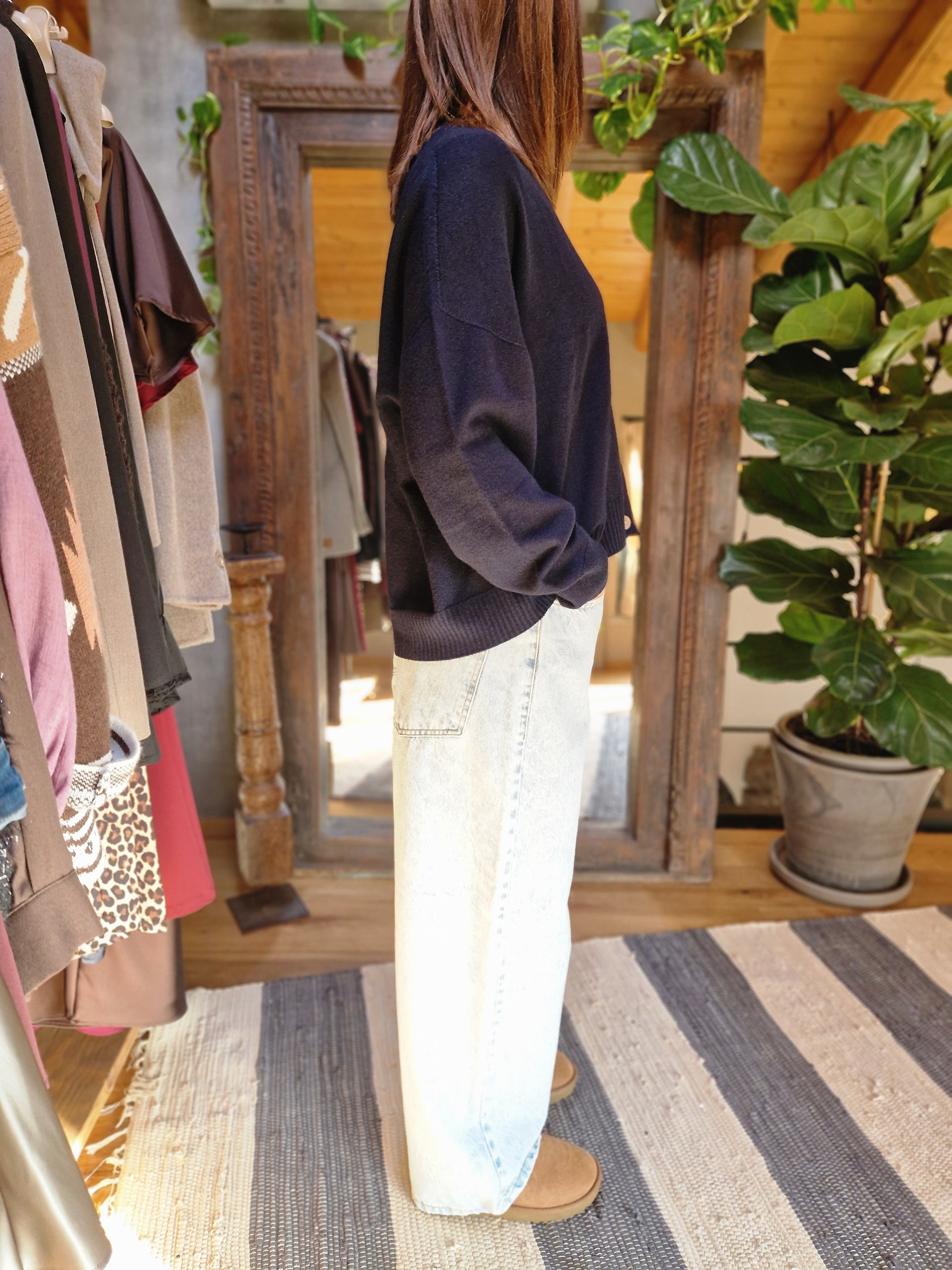 CARDIGAN SCOLLO PROFONDO