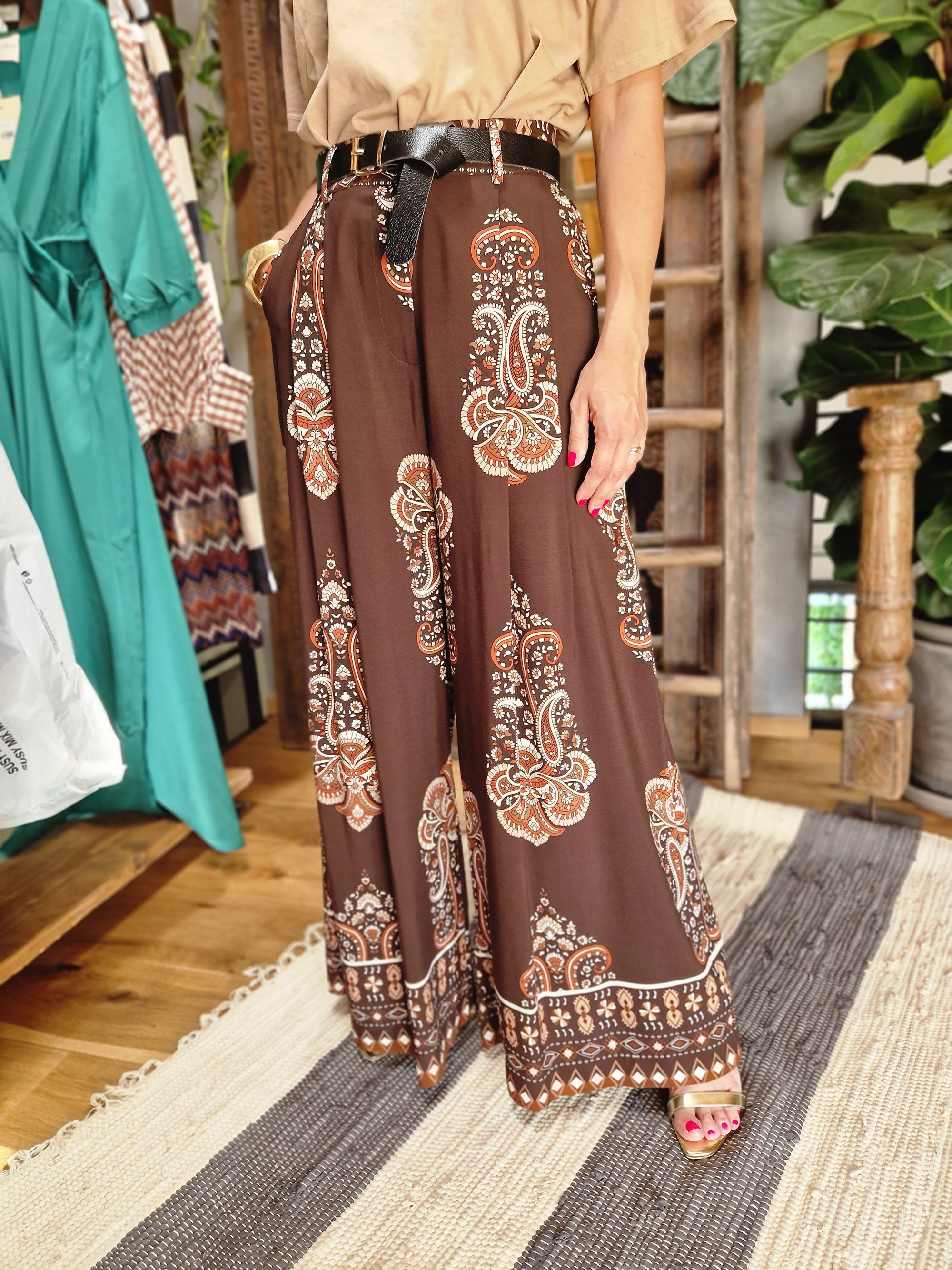 PANTALONE AMPIO FANTASIA