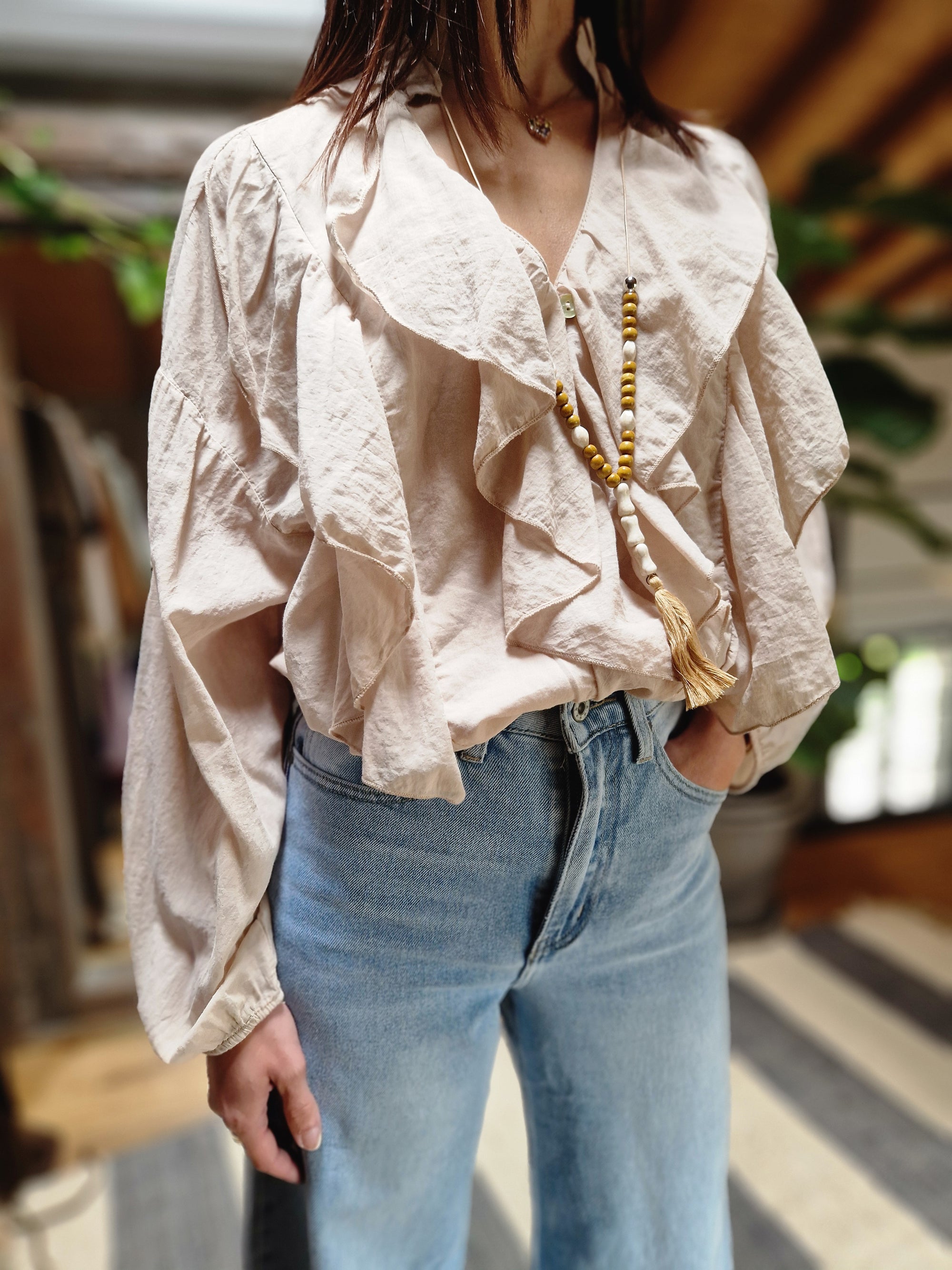 CAMICIA ROUGE CON COLLANA