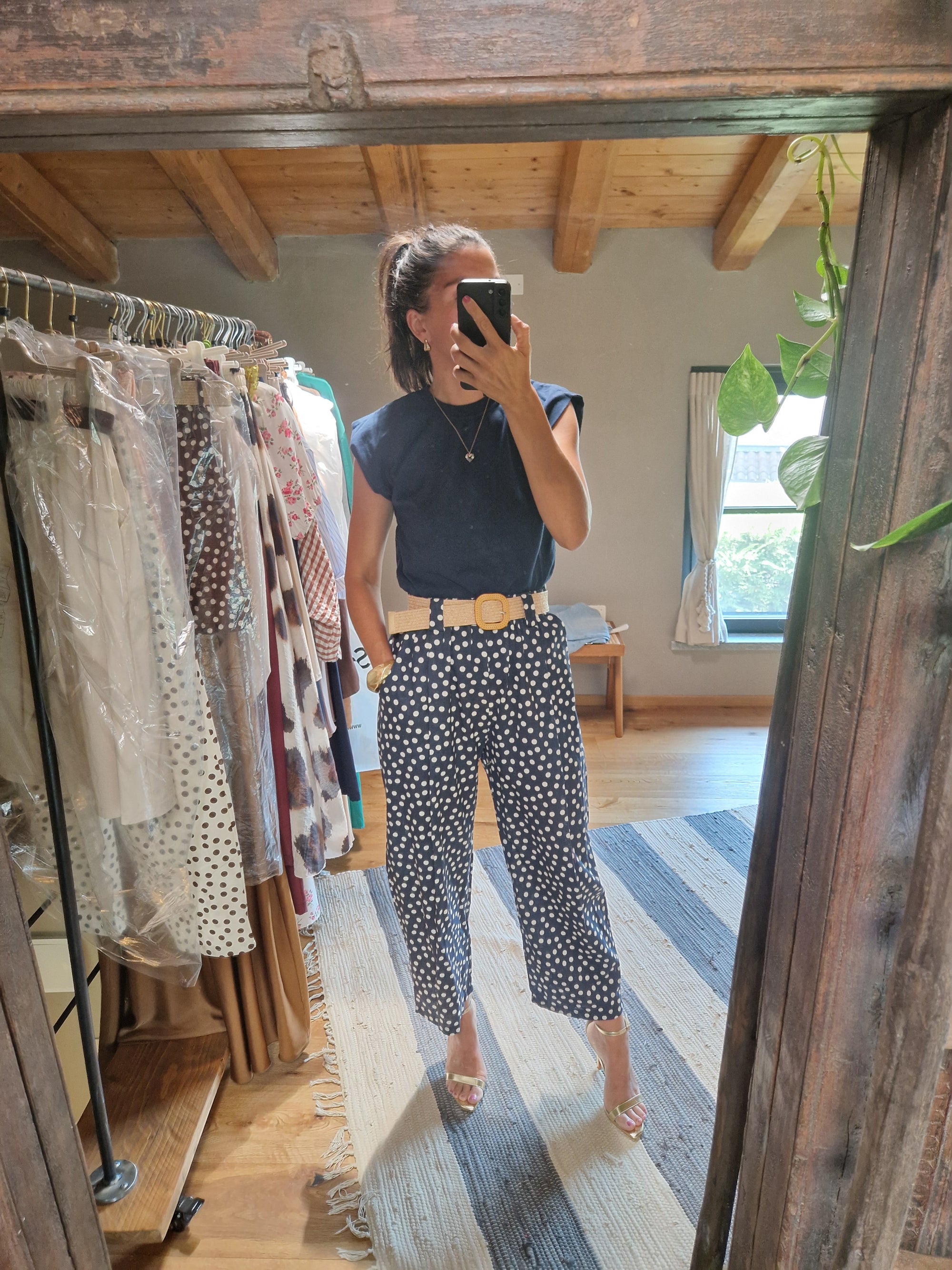 PANTALONI A POIS CON CINTURA