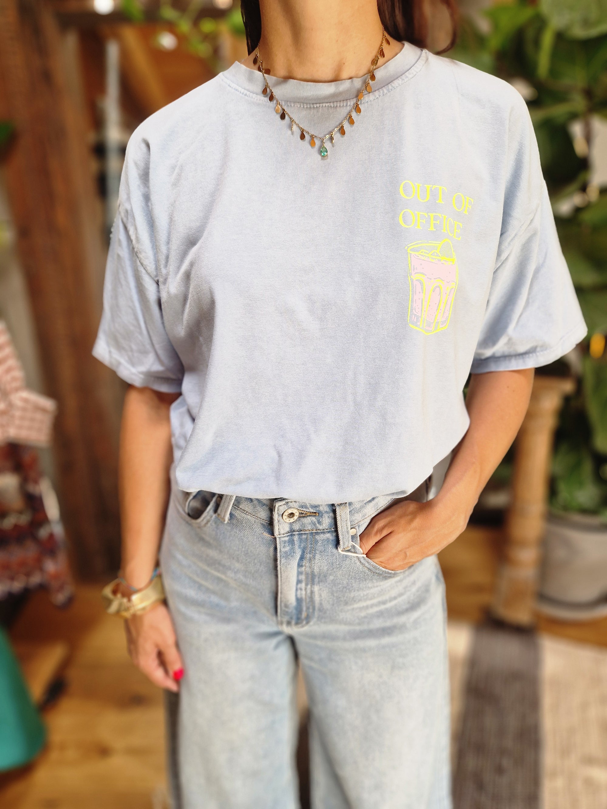 T-SHIRT "Out of Office"