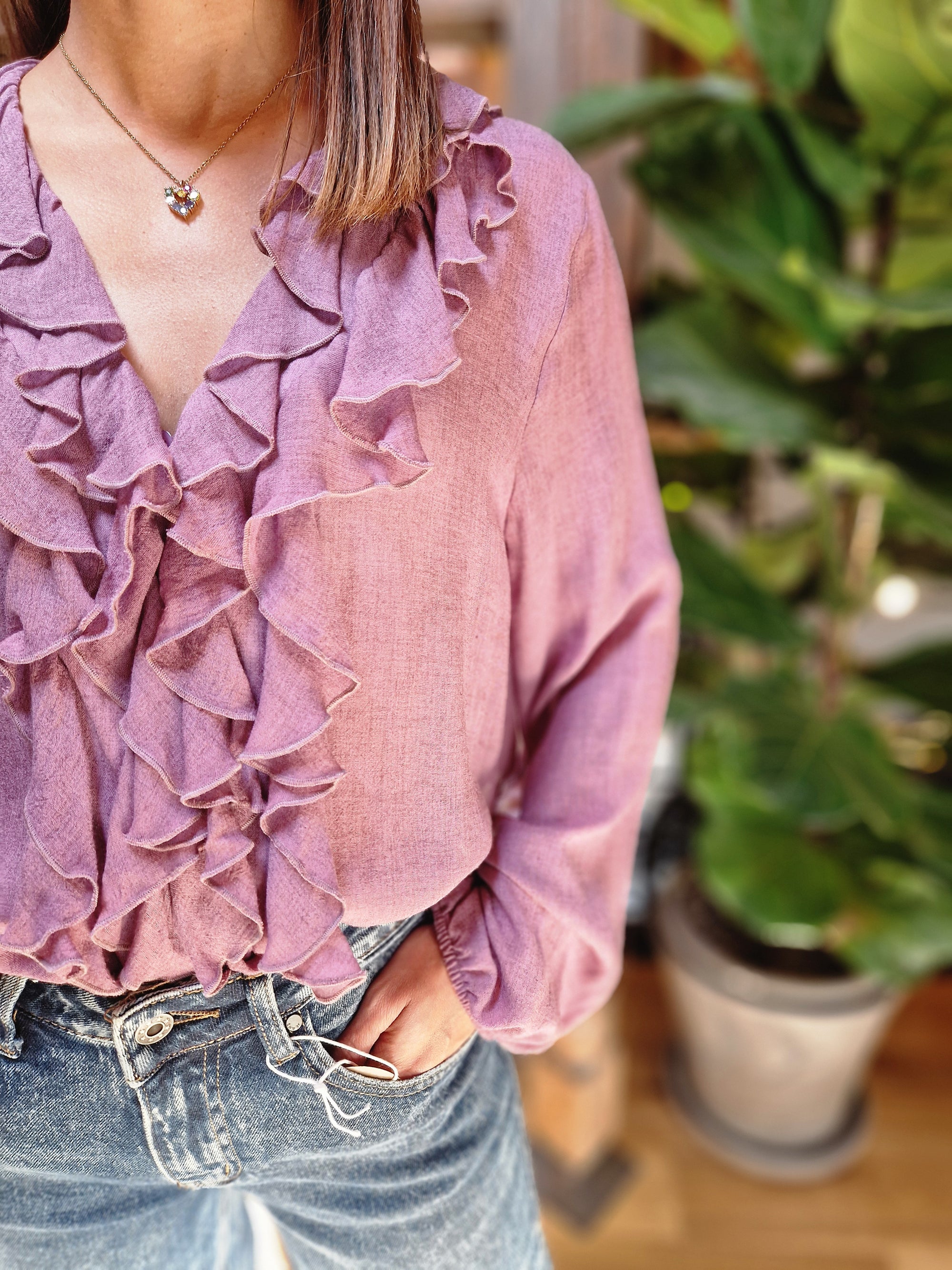 BLUSA LEGGERA CON VOLANT