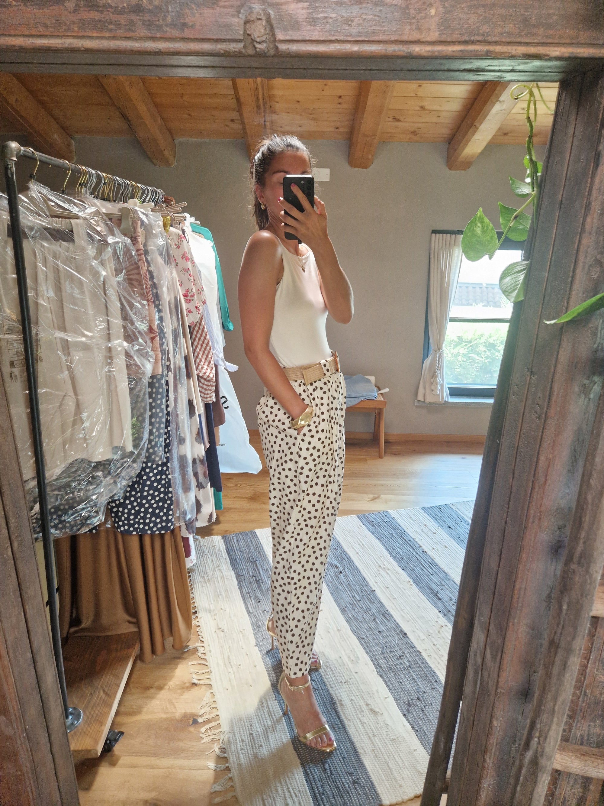 PANTALONI A POIS CON CINTURA