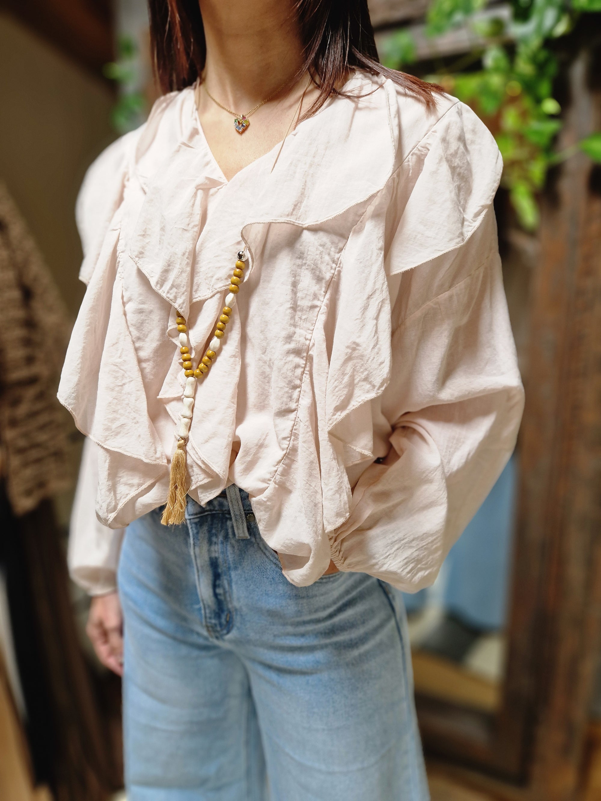 CAMICIA ROUGE CON COLLANA