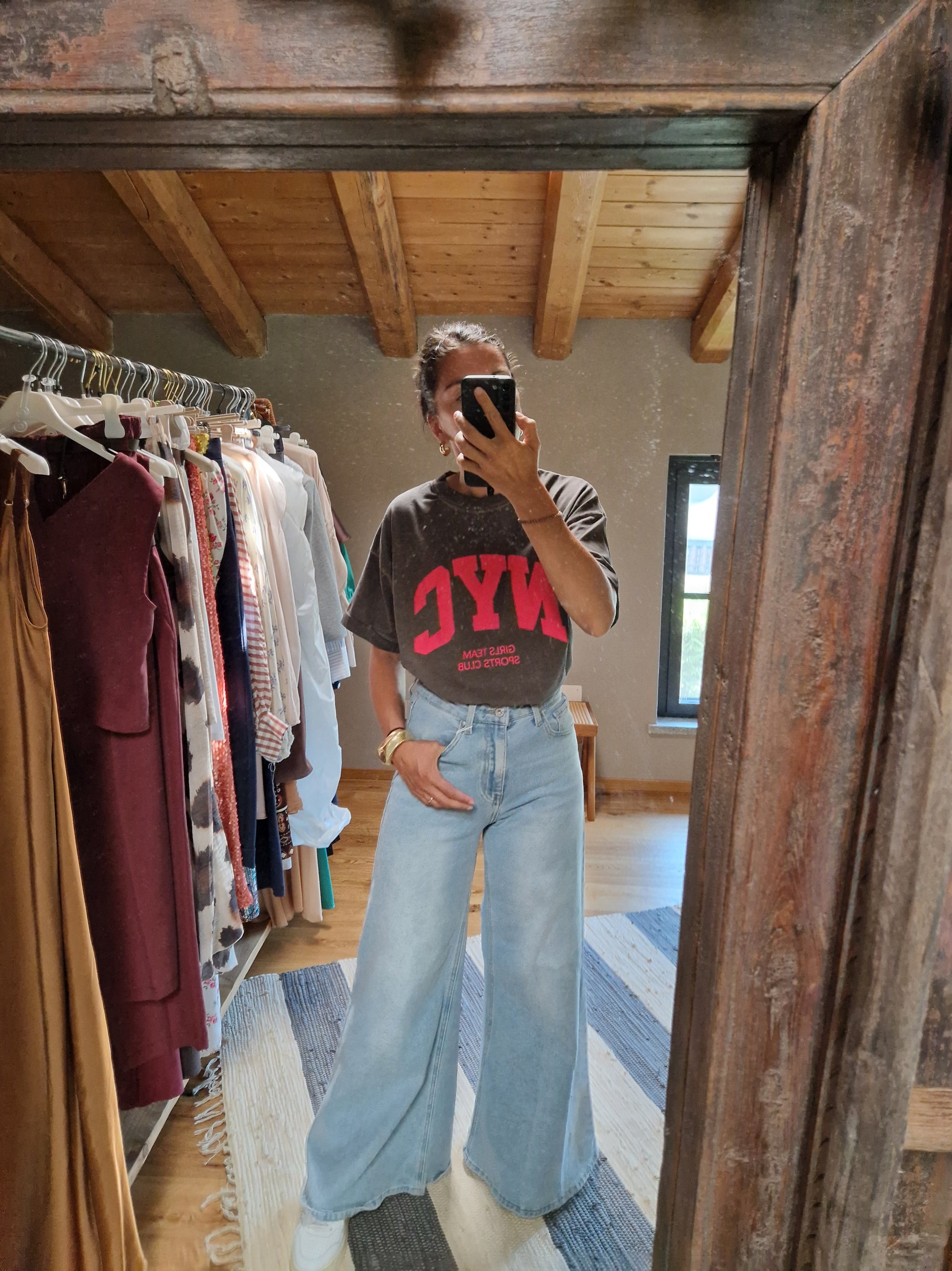 T-SHIRT OVER NY