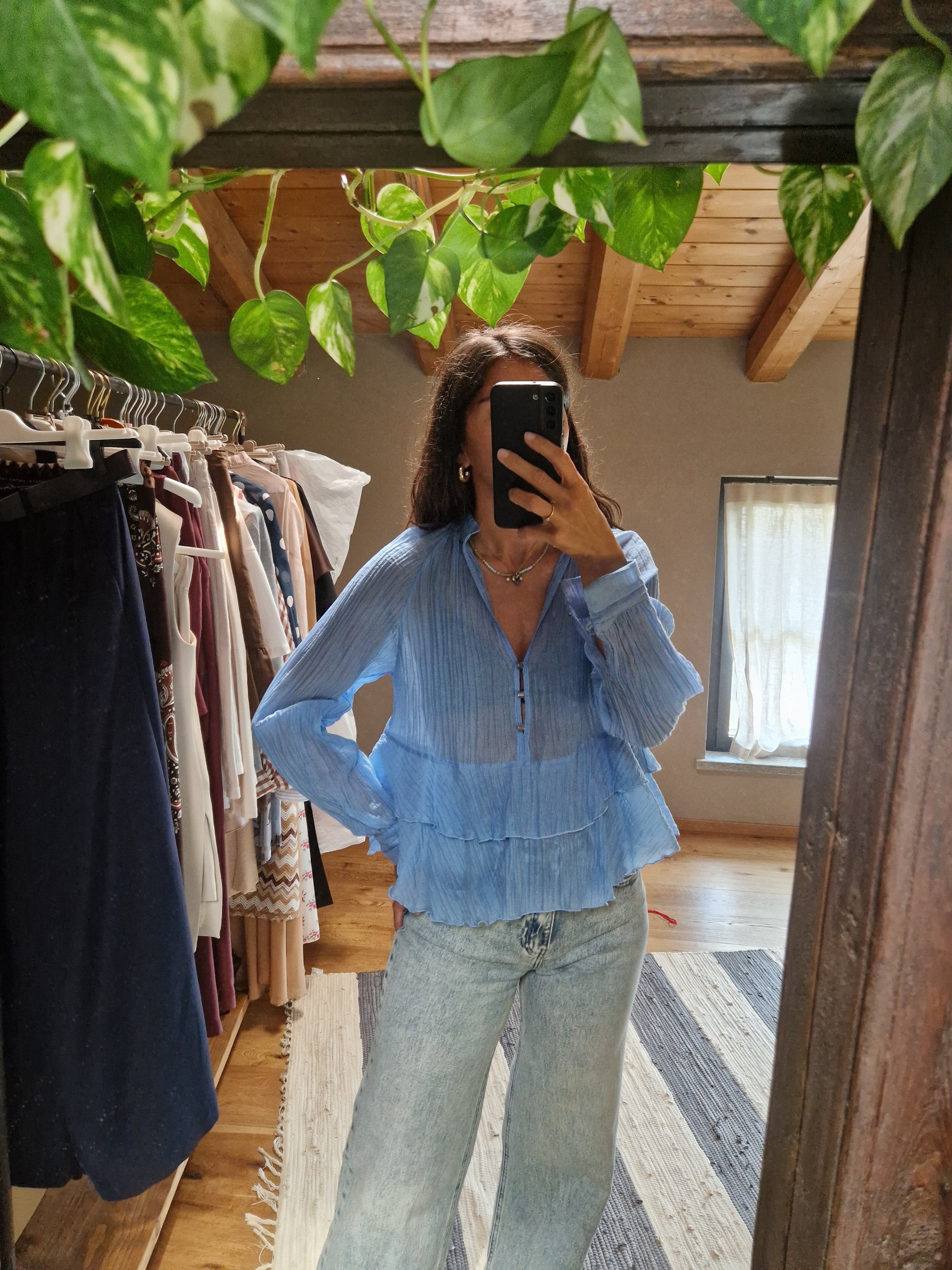 BLUSA SCOLLO PROFONDO